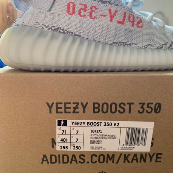 Blue tint yeezy size 7.5 - Picture 2 of 3